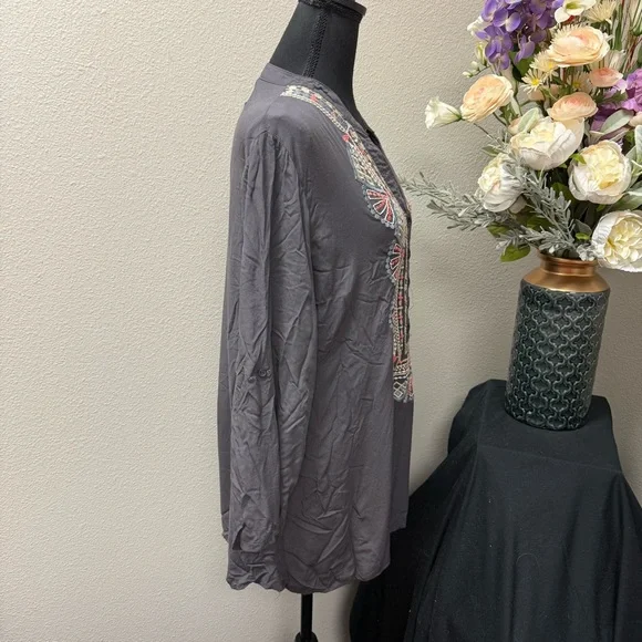 Luna Moon Gray Boho Embroidered Tunic Top L Long Sleeve Festival Fall Spring - Picture 6 of 11